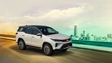 2021 Toyota Fortuner Legender - Now in pictures