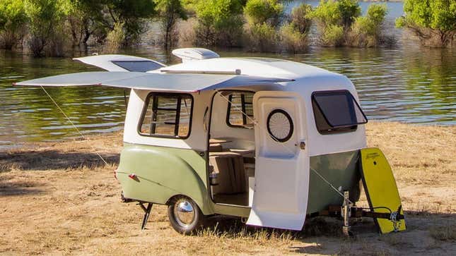 Image for article titled This Retro Camper Is One Of The Most Versatile RVs You&#39;ll Ever Find